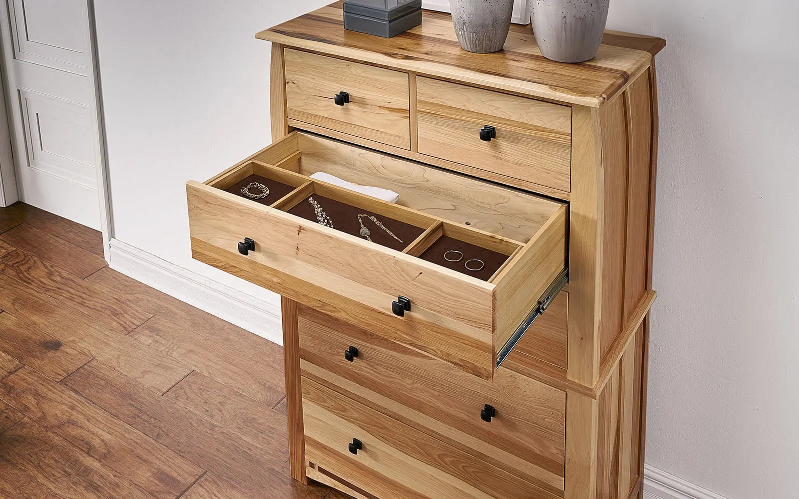 Adamstown 6-Drawer Chest A-America