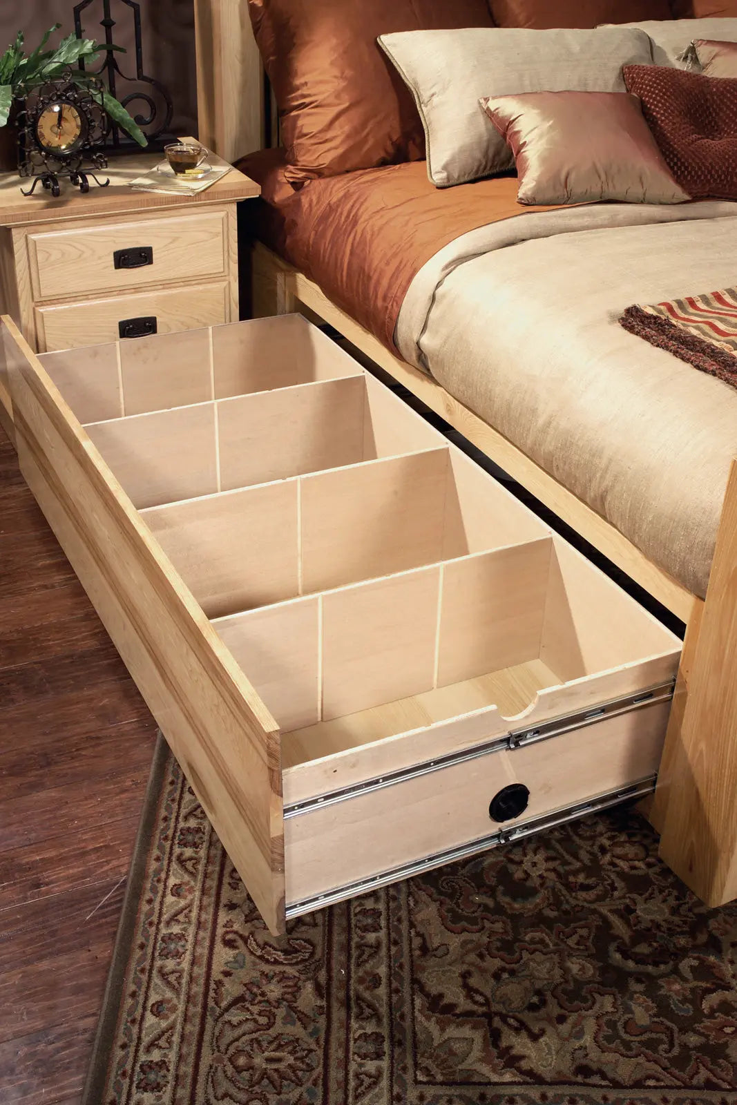 Amish Highlands King Arch Storage Bed A-America