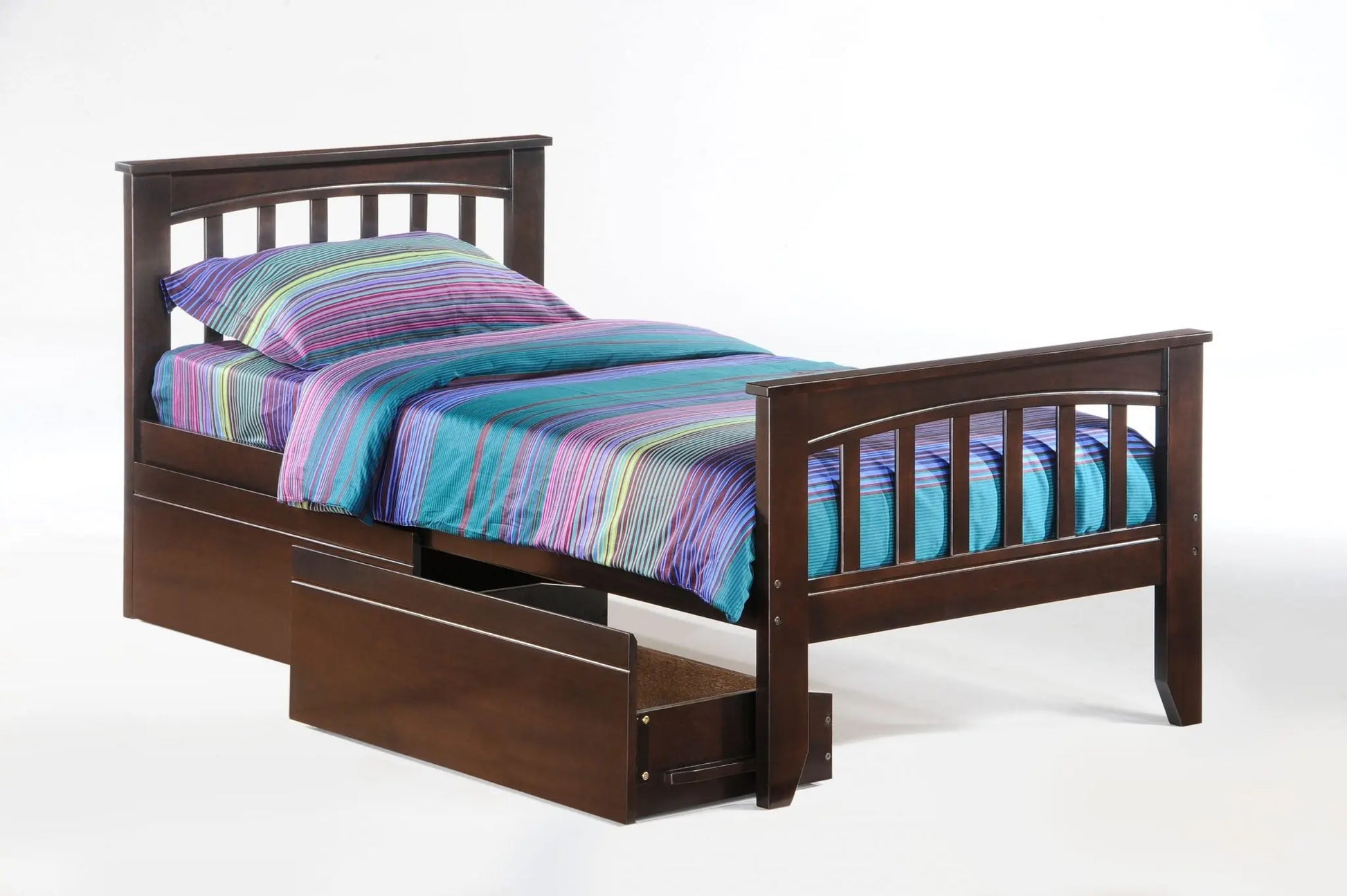 SASPARILLA BED night and day furniture