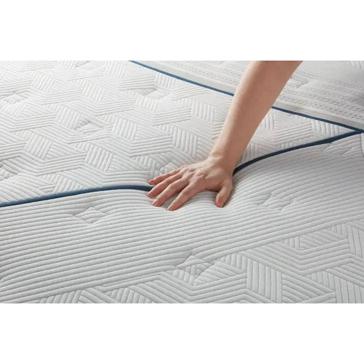 Serta iComfort Hybrid Quilted CF3000 Medium Mattress Serta