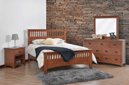 Siesta Bed with Low Footboard Troyer Ridge