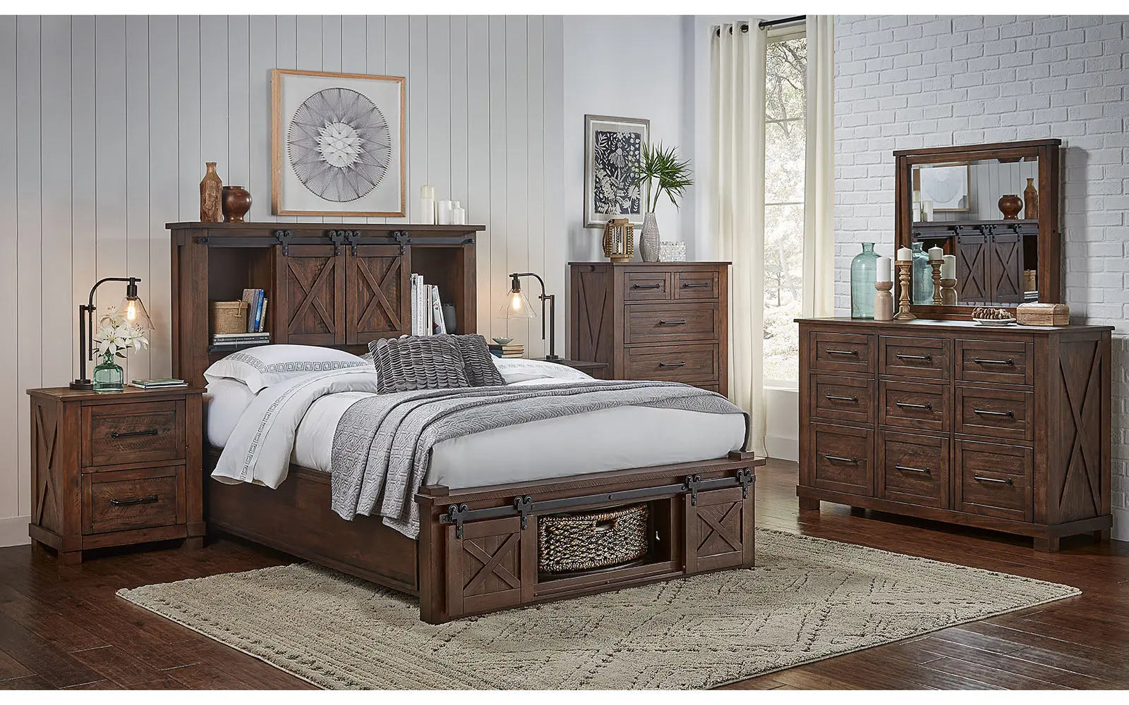 Sun Valley Rustic Timber Cal-King Storage Hdbr W/ Rotating Storage A-America