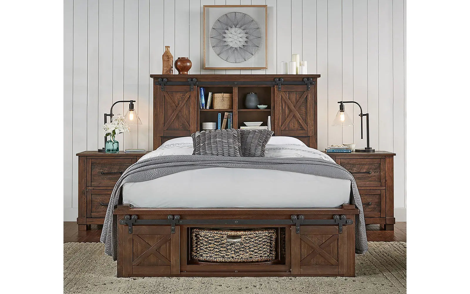 Sun Valley Rustic Timber King Storage Hdbr W/ Rotating Storage A-America