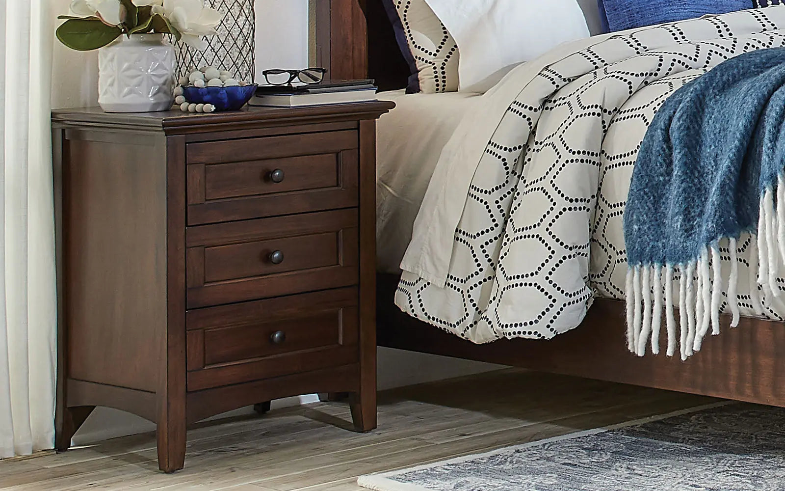 Westlake Cb 3-Drawer Nightstand A-America